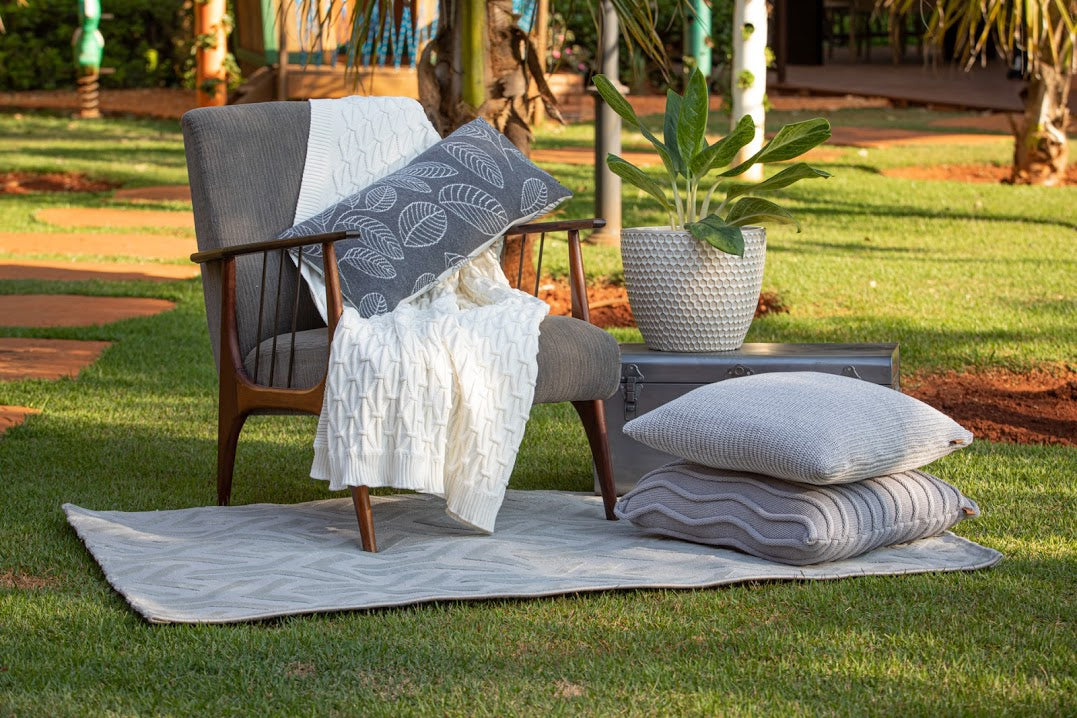 Manta Peseira Solteiro 200 x 120 Rian Tricot Cru e Cinza