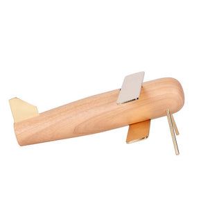 Escultura Avião Monomotor em Tauari