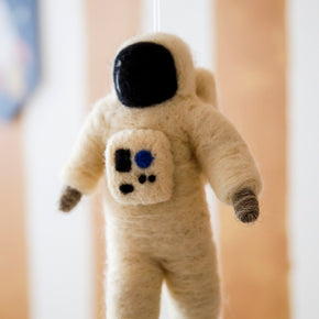 Escultura de Lã Astronauta